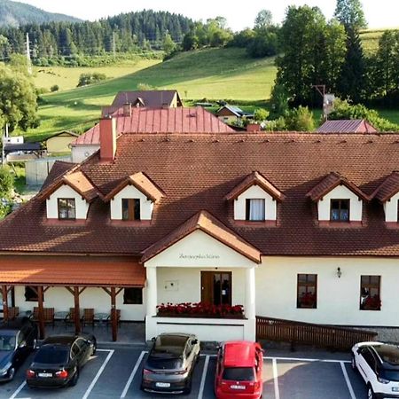 Penzión Zemianska kúria Dolny Kubin Exterior foto